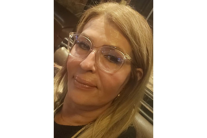 Señora sexy image 1