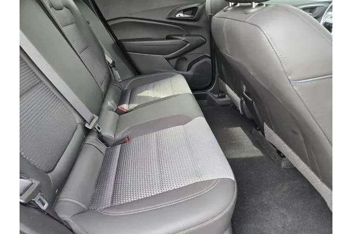 $22591 : Chevrolet Trax 2025 LT 4dr C image 4