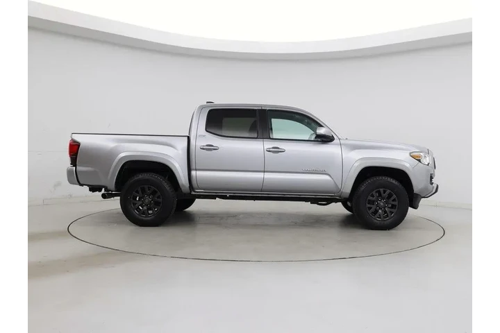 $28998 : Toyota Tacoma 2022 4x2 SR5 V image 7