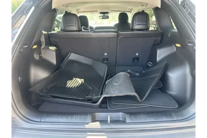 Jeep Cherokee 2022 4x4 Latit image 10