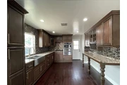 $980 : updated 2-bedroom, 1-bathroom thumbnail