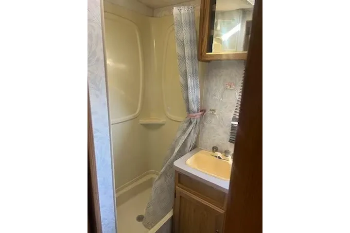 $1300 : Casa Móvil De Renta image 5