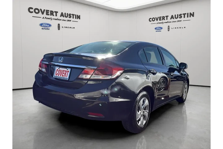 $7997 : Honda Civic 2013 LX 4dr Seda image 5