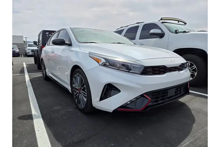 $18991 : Kia Forte 2022 GT 4dr Sedan image 1