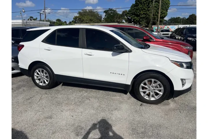 $8395 : 2020 Equinox LS image 4