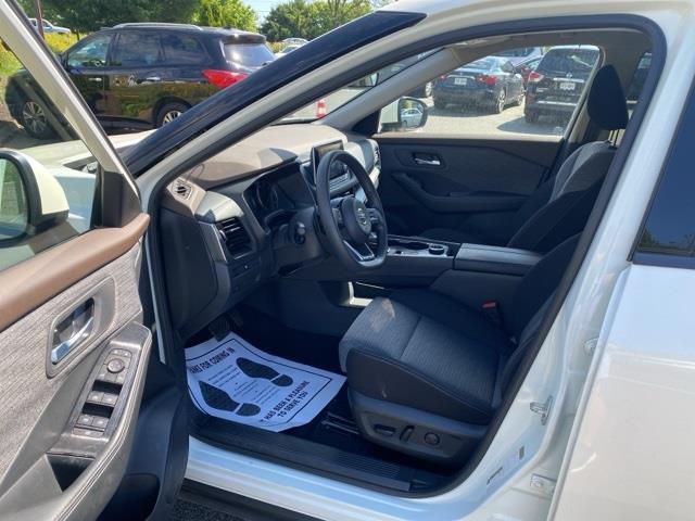 $26499 : PRE-OWNED 2021 NISSAN ROGUE SV image 6