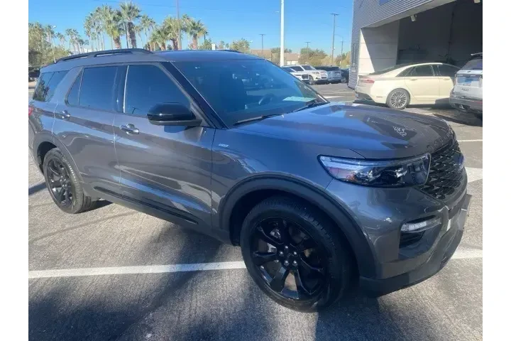 $33091 : Ford Explorer 2023 ST-Line 4 image 3