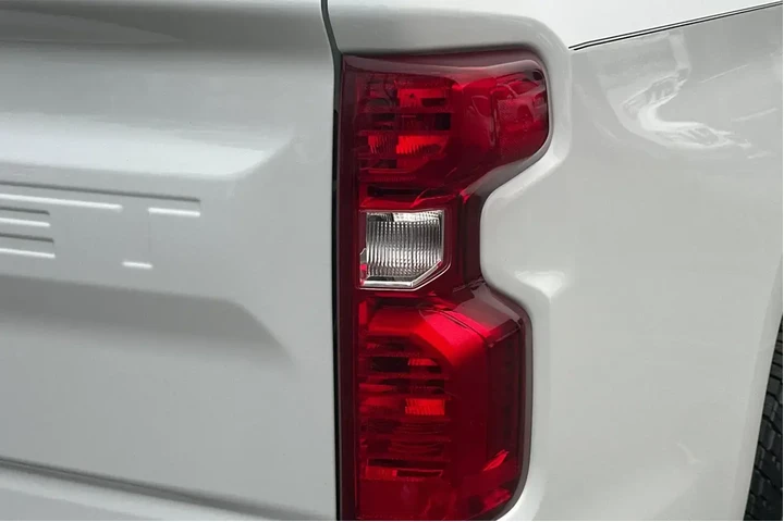 $19790 : Chevrolet Silverado 1500 201 image 6