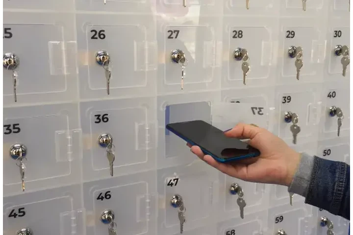 $1700000 : Locker para celulares image 1