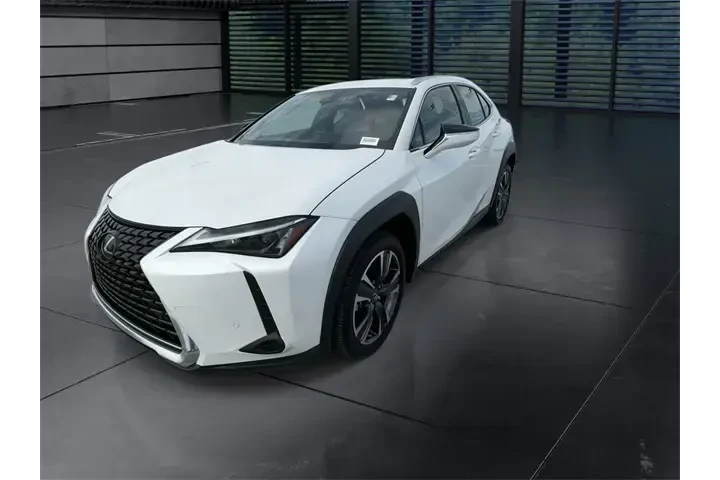 $36588 : Lexus UX 250h 2024 4dr Cross image 4