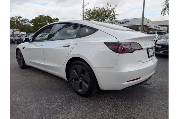$19877 : Tesla Model 3 2023 4dr Sedan image 5