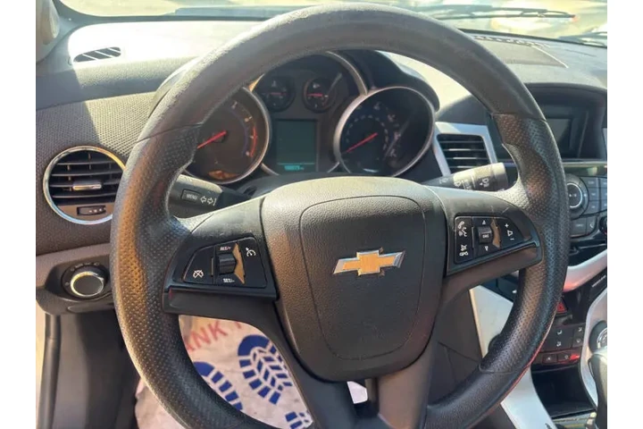 $8999 : 2016 Cruze Limited 1LT Auto image 10