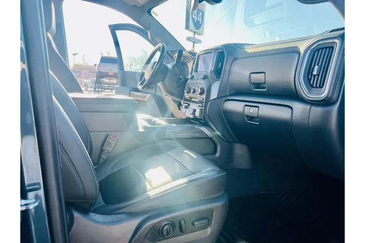 $34995 : 2020 Silverado 1500 LTZ Crew image 9