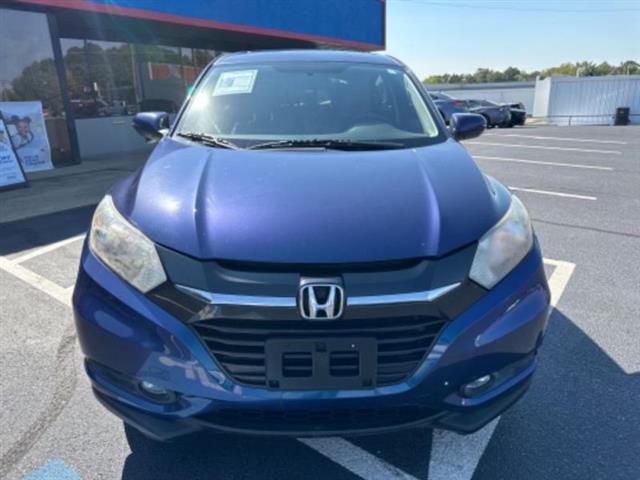 2016 HR-V image 2