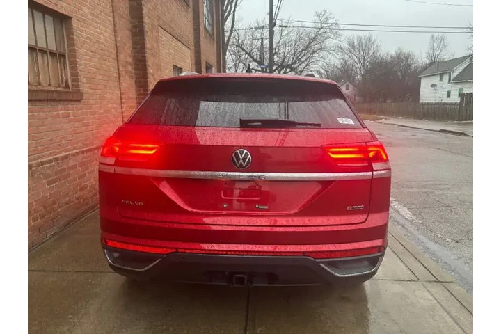 $22500 : 2020 Atlas Cross Sport V6 SEL image 4