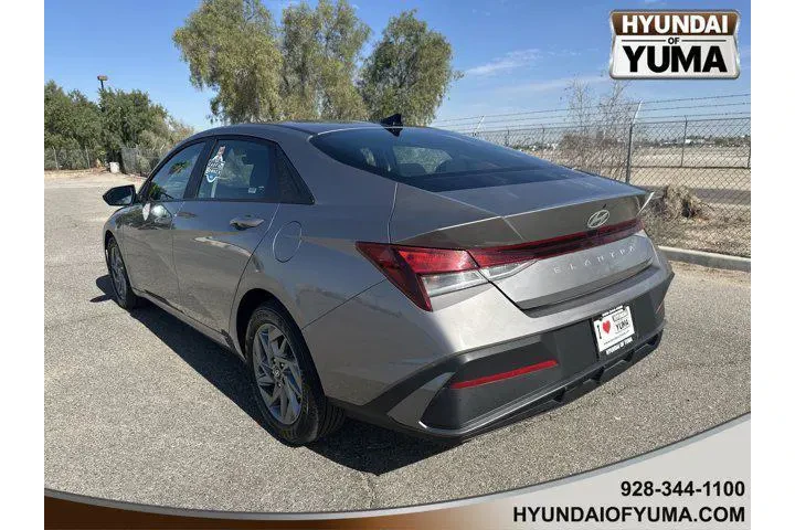 $19999 : Hyundai ELANTRA 2024 SEL 4dr image 2