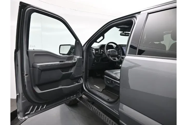 $35000 : Ford F-150 2021 4x4 XLT 4dr image 8