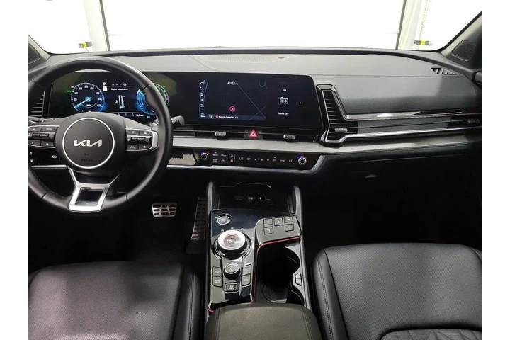 $35998 : Kia Sportage Plug-In Hybrid image 8