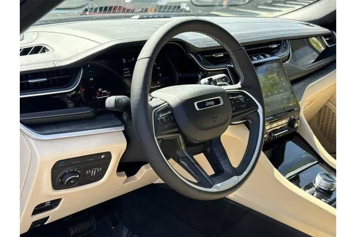 $26288 : Jeep Grand Cherokee 2022 4x4 image 9