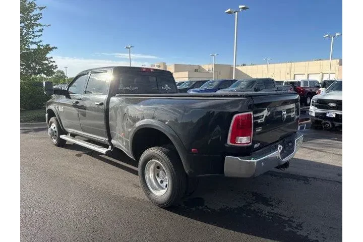 $35000 : Ram 3500 2017 4x4 Laramie 4d image 4