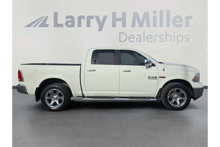 $24252 : Ram 1500 2016 4x4 Laramie 4d image 6