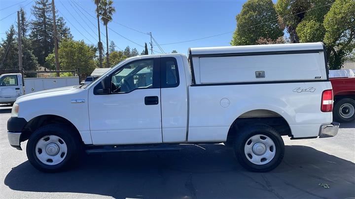 $4933 : 2005 FORD F150 REGULAR CAB image 1