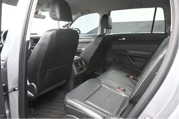 $22995 : Volkswagen Atlas 2022 AWD SE image 2