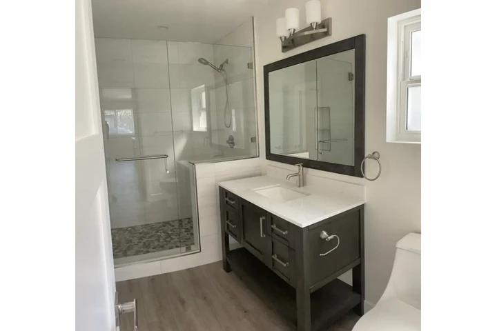 $1000 : STUDIO EN LOS ANGELES 1PARKING image 4