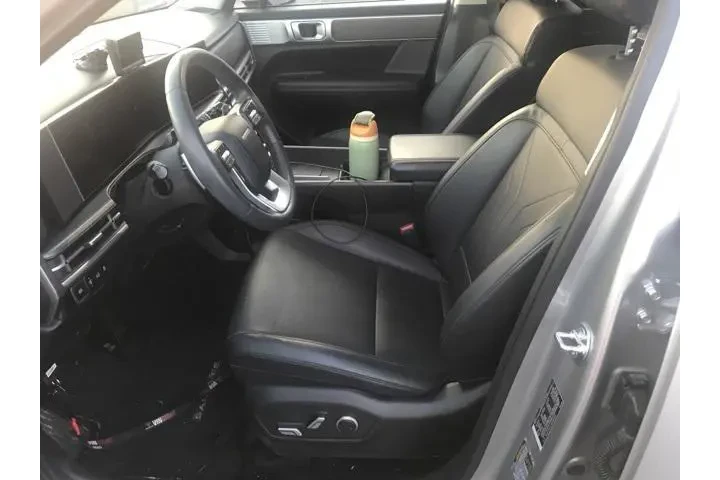 $28700 : Hyundai SANTA FE 2024 SEL 4d image 6