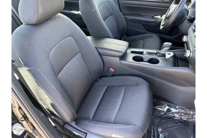 $23091 : Nissan Altima 2025 2.5 S 4dr image 10