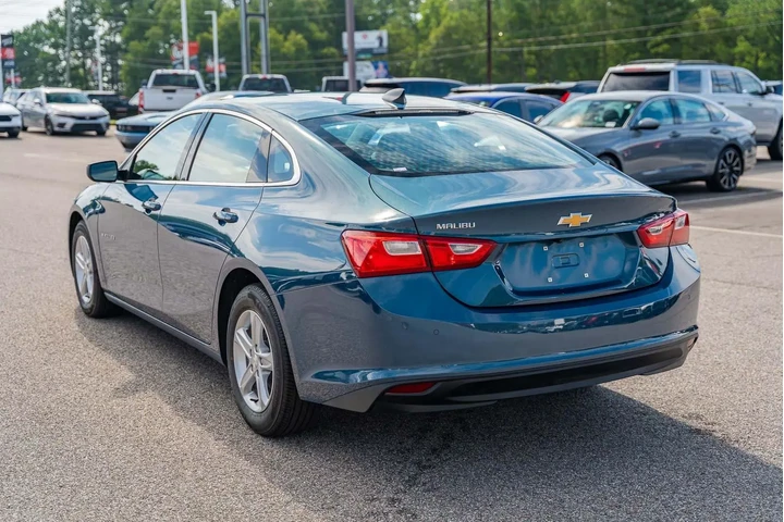 $24287 : Chevrolet Malibu 2025 LS 4dr image 5