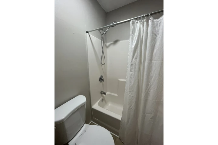 $1400 : Estudio en renta image 10