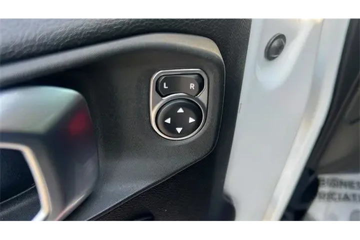 $25998 : Jeep Wrangler 2020 4x4 Sport image 9