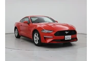 Ford Mustang 2019 EcoBoost 2 en Santa Rosa
