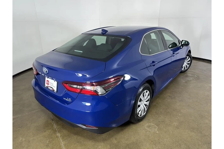 $23989 : Silver Certified 2024 Camry H image 10