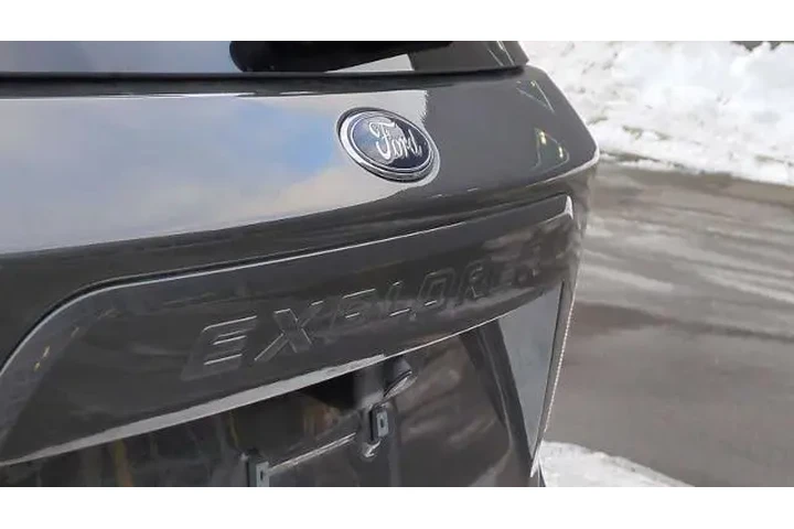 $29995 : Ford Explorer 2023 AWD XLT 4 image 9