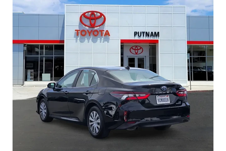 $25988 : Toyota Camry Hybrid 2022 LE image 6