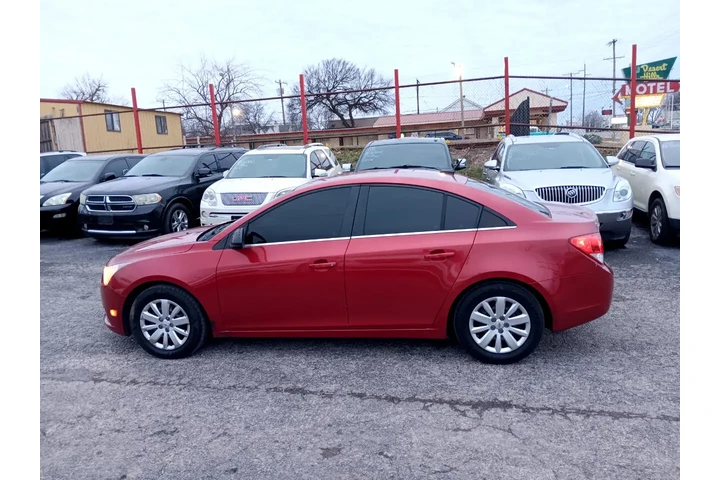 $6000 : 2011 Cruze LT image 6
