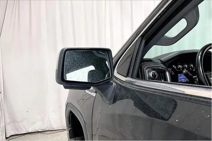 $32951 : GMC Sierra 1500 2019 4x4 SLT image 10