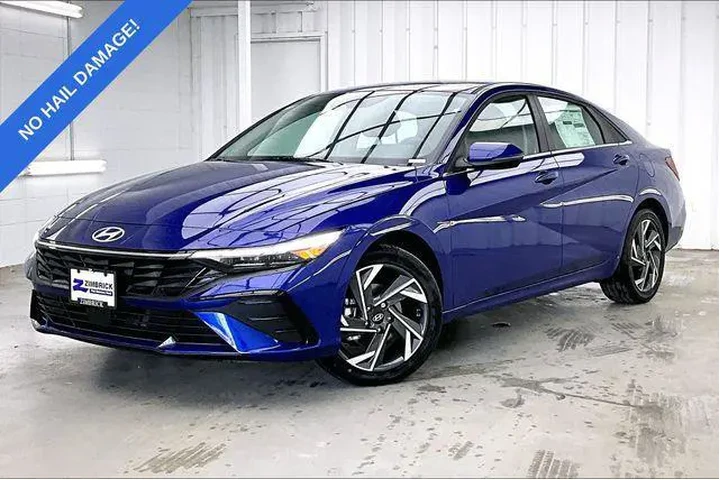 $24490 : Hyundai ELANTRA 2025 Limited image 2
