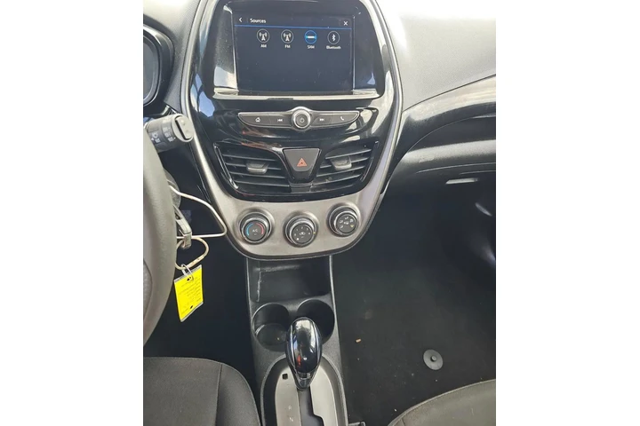$4400 : Chevrolet spark 2022  " CASH " image 2