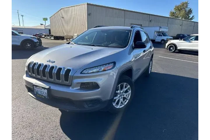 $11992 : Jeep Cherokee 2017 4x4 Sport image 1