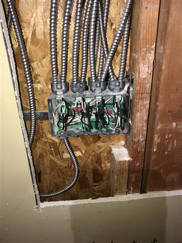 Electrician Service image 1