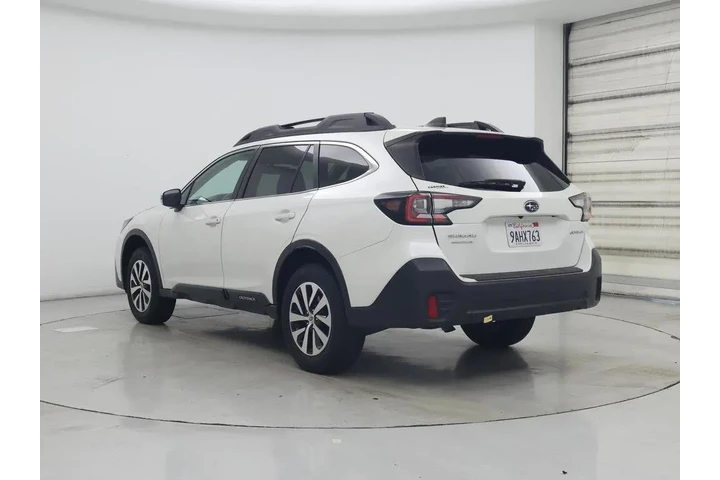 $22998 : Subaru Outback 2022 AWD Prem image 2