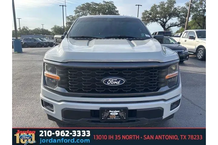 $36998 : Ford F-150 2024 4x2 STX 4dr image 2
