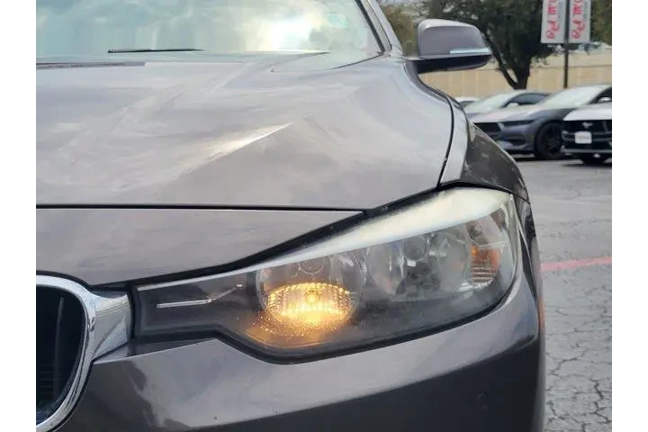 $9500 : BMW 3 Series 2015 320i 4dr S image 10