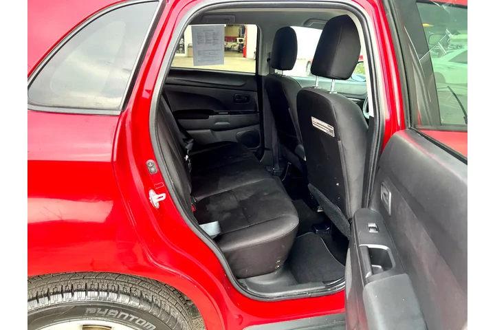 $8900 : 2015 Outlander Sport AWD 4dr image 10
