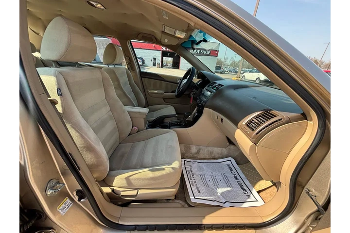 2006 Accord Sdn LX AT image 9