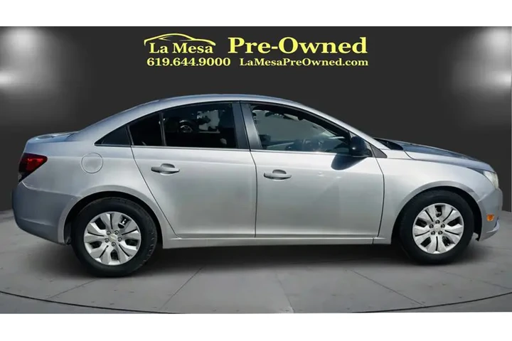 $7995 : 2012 Cruze LS image 3