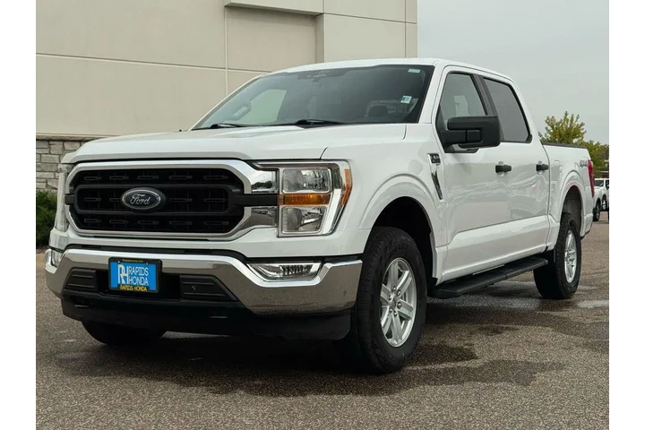 $35449 : Ford F-150 2022 4x4 XLT 4dr image 9